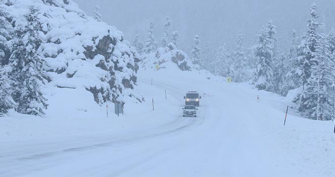 Konya'da kapalı yollar ulaşıma açıldı