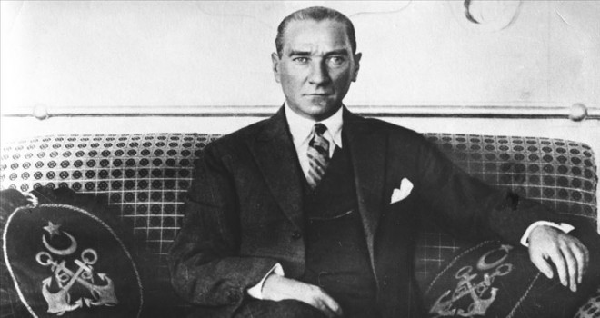 Büyük Önder Atatürk 81 yıldır özlemle anılıyor