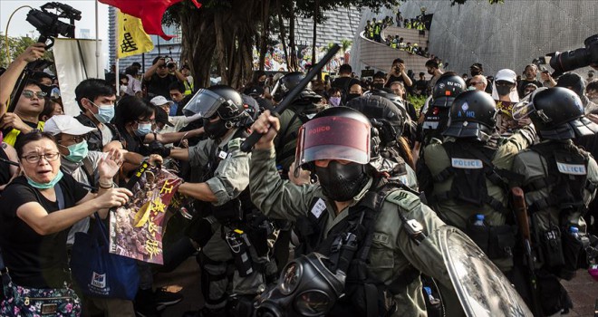 Hong Kong'da protestoların endişe yaratıyor