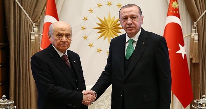 Cumhurbaşkanı Erdoğan, MHP Genel Başkanı Bahçeli'yi kabul ediyor