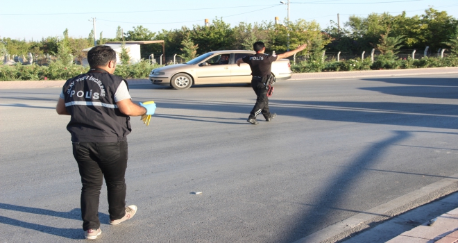 Konyada yol verme kavgası: 2 yaralı