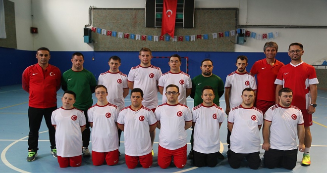 Down Sendrom Futsal A Takımı, galibiyetle başladı 