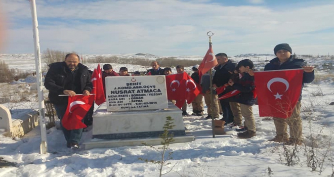 Sorgunda öğrenciler şehitleri unutmadı