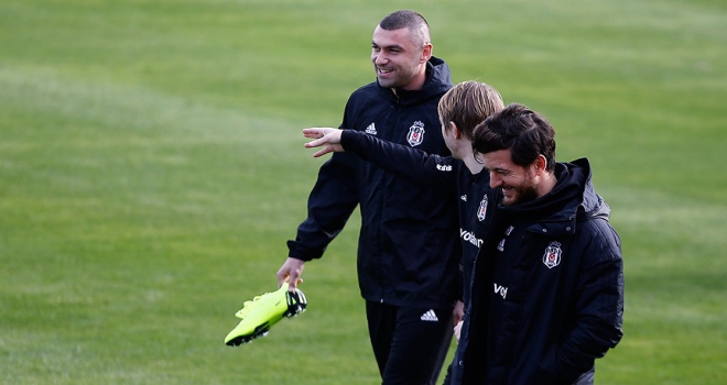 Burak Yılmazın Beşiktaşa maliyeti belli oldu