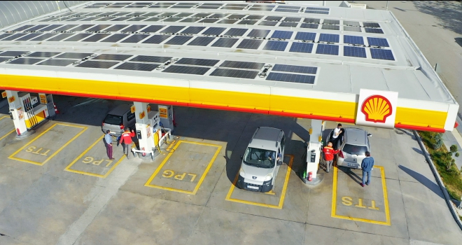 Shell&Turcas ilk güneş enerjili istasyonunu açtı