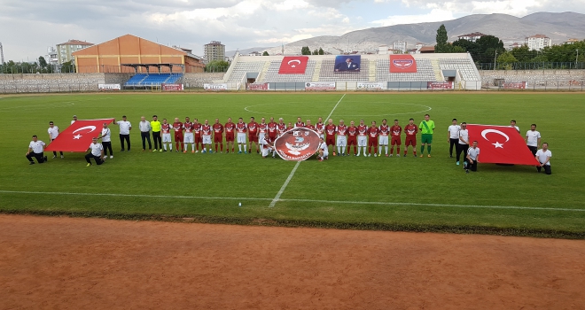 Niğdede 15 Temmuz şehitleri anıldı