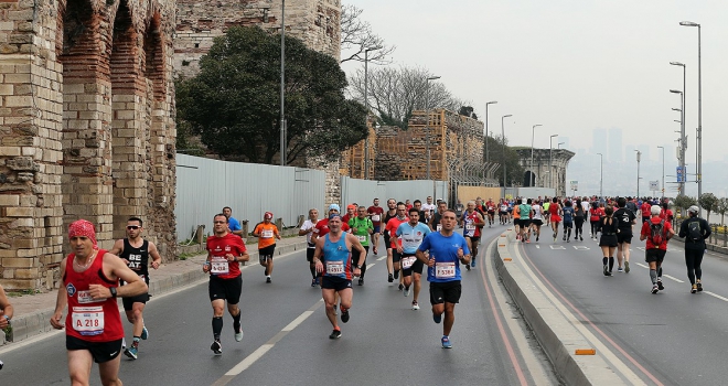 Vodafone 15. İstanbul Yarı Maratonu kayıtları başladı