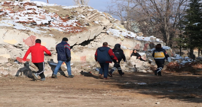 Niğdede deprem tatbikatı yapıldı