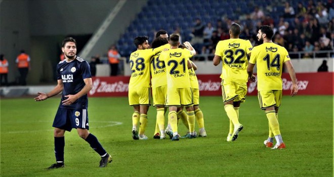 Fenerbahçe 3 golle turladı