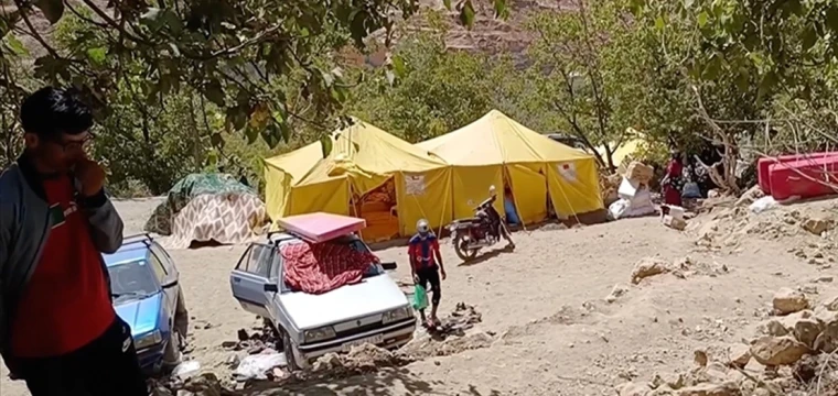 Çadırlarda yaşayan depremzedeler kış için endişeli