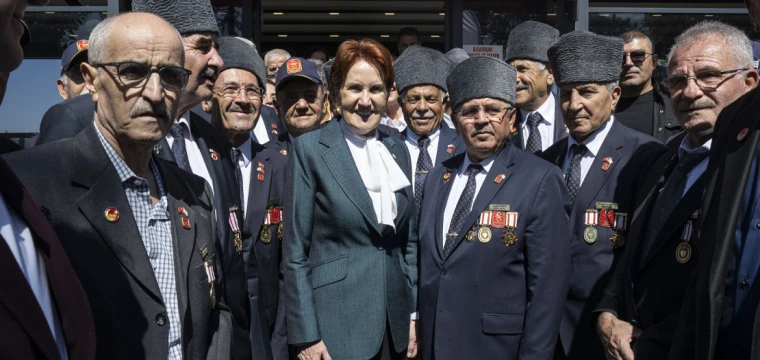 Meral Akşener, gazilerle bir araya geldi: Siz bu ülkeden alacaklısınız!