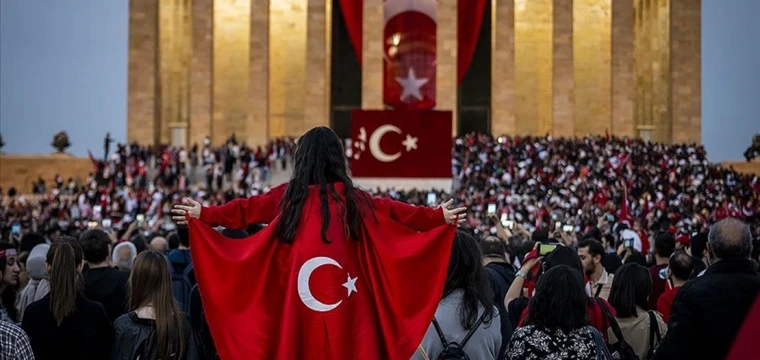 Anıtkabir'e Cumhuriyet'in 100. yılında rekor ziyaret