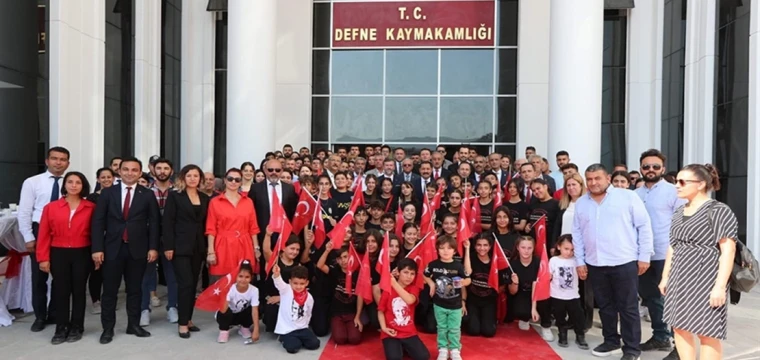 Hatay'da kaymakamlık binası onarılıp hizmete açıldı