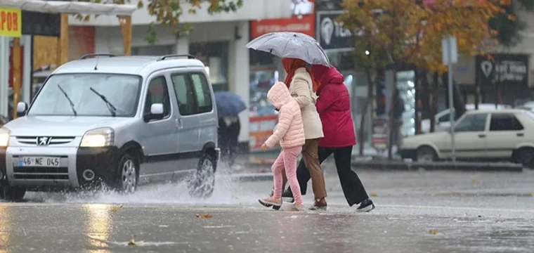 Kahramanmaraş'ta Kuvvetli Sağanak Etkisi