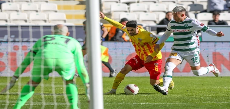 Konyaspor ilk devreyi moralli kapattı 2-0 