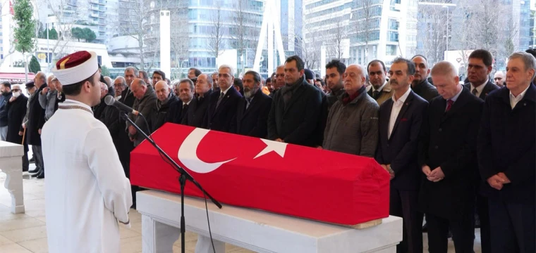 Eski Devlet Bakanı son yolculuğuna uğurlandı