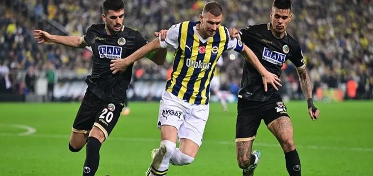 Fenerbahçe-Corendon Alanyaspor müsabakası 2-2 berabere sonuçlandı