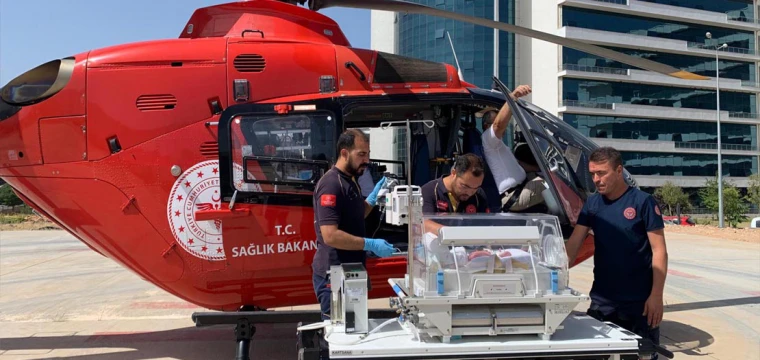 Ambulans helikopter, 1 günlük bebek için havalandı