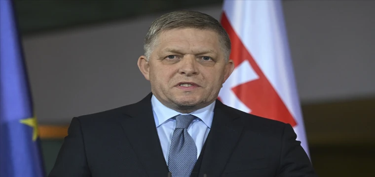 Fico, AP seçimi için oyunu hastanede kullandı