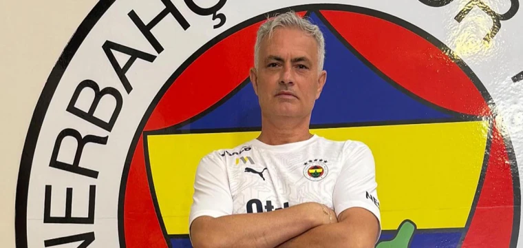 Jose Mourinho mesaiye başladı