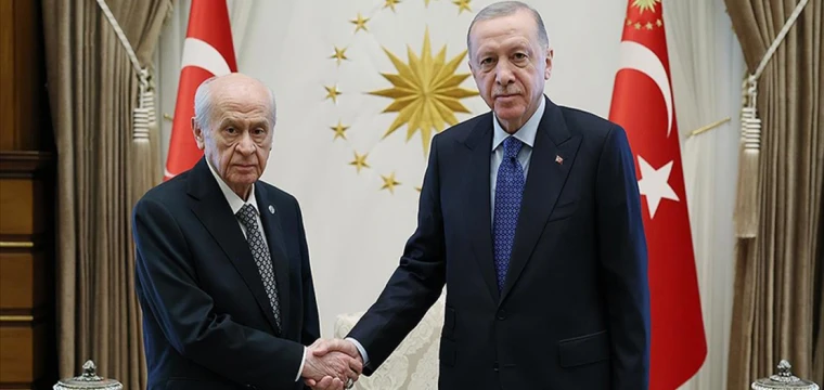 Külliyede kritik zirve: Bahçeli ve Erdoğan görüşüyor!