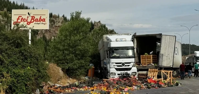 Yolcu otobüsü ile tır çarpış, 14 yaralı