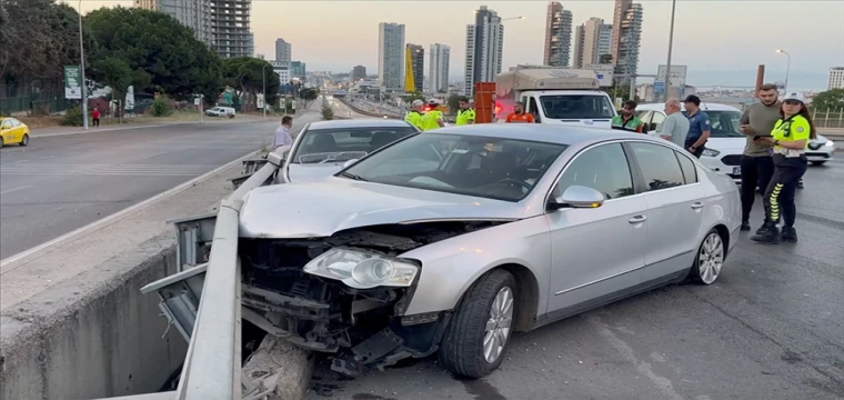 Zİncirleme trafik kazasında 6 kişi yaralandı