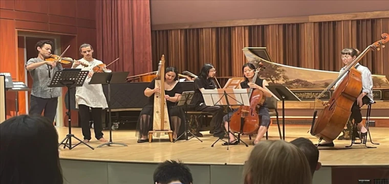 Arp sanatçısı Zeynep Öykü "Amherst Early Music" festivalinde sahne aldı