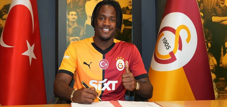 Batshuayi Galatasaray'da olmaktan mutlu!