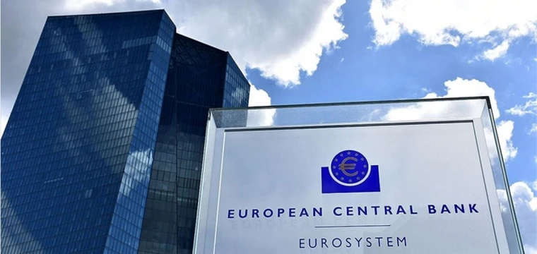 ECB politika faizini sabit tuttu