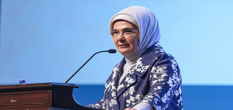 Emine Erdoğan: Aile, güçlü yarınların, barış ve huzur dolu bir dünyanın teminatıdır