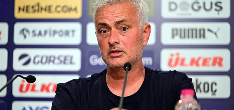 Mourinho: Taraftarın yaratacağı atmosferi merak ediyorum