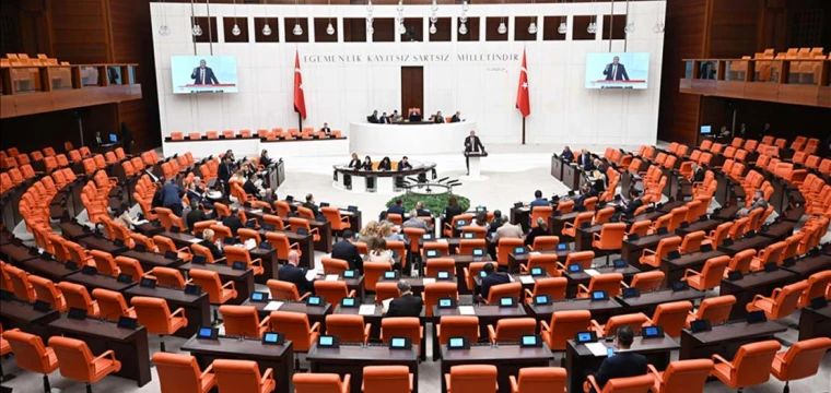 Öğretmenlik Mesleği Kanunu teklifi komisyondan geçti