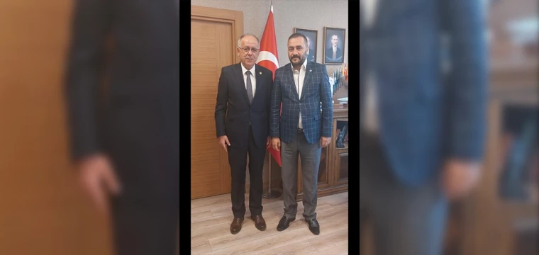 PROF. ONUR KÖKSAL MHP GENEL MERKEZİ’NDE