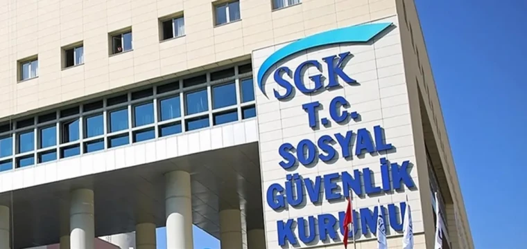 SGK'nin internet sitesi erişime açıldı