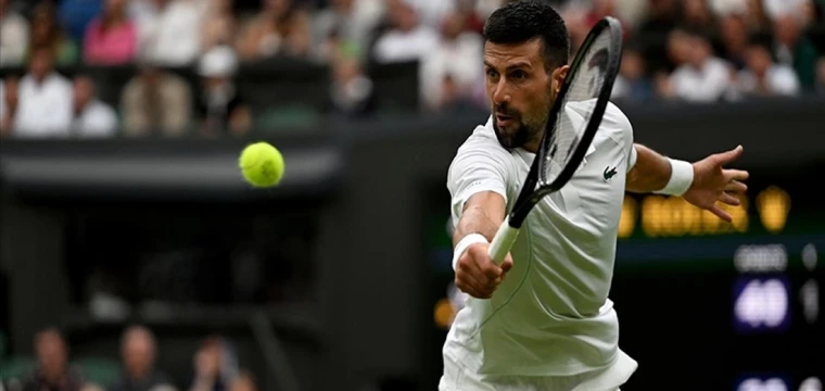 Wimbledon'da Swiatek elendi, Djokovic dördüncü turda