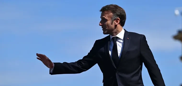 Aşırı solculardan Macron'a tehdit