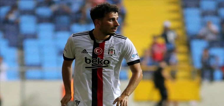 Oğuzhan Özyakup, 31 yaşında futbola veda etti