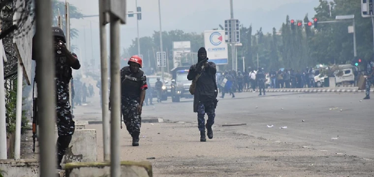 Protestolarda 17 kişi öldü