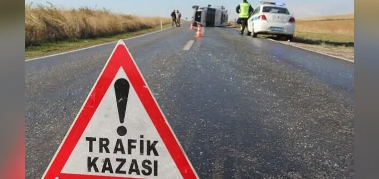 Trafik kazasında 3 kişi yaralandı