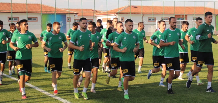 1922 KONYASPOR'UN RAKİBİ PAZARSPOR