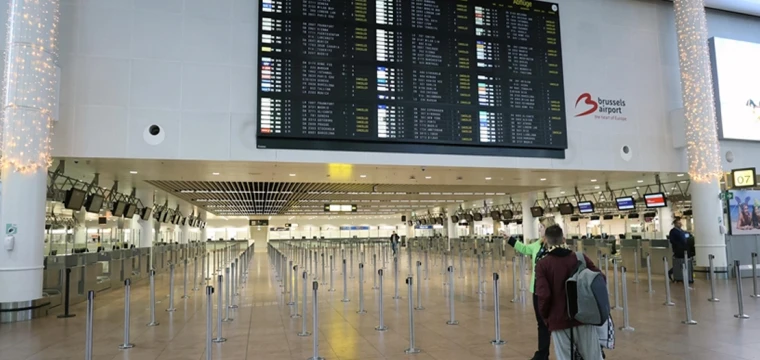 Brüksel Havalimanı'nda yarın tüm gidiş uçuşları iptal edildi