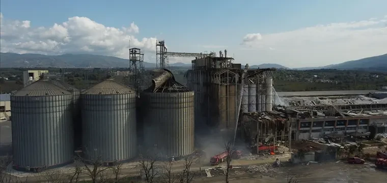 Sakarya'da fabrika patlamasında 6 gözaltı