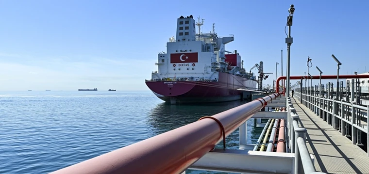 Türkiye, LNG ile gaz teminini artırıyor