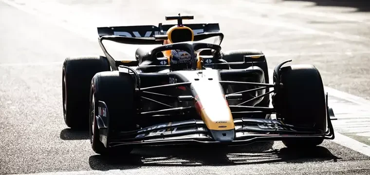 Verstappen, güvenlik aracı ihlali uyarısı aldı