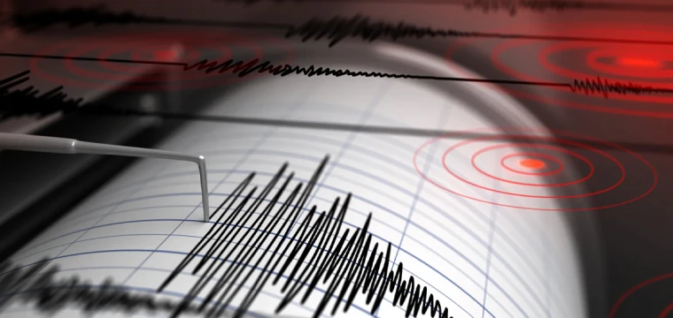 Akdeniz açıklarında 4.8 büyüklüğünde deprem oldu