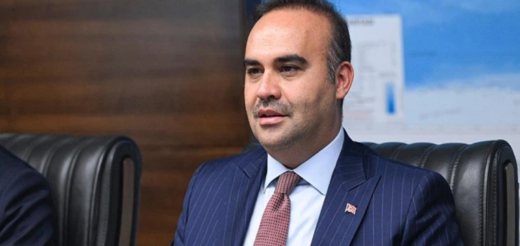 Bakan Kacır: "Yatırımcı ve sanayicilerin yanındayız"