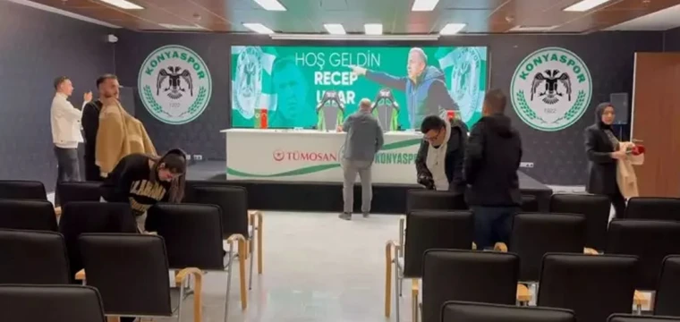 Basın mensuplarından Konyaspor yönetimine protesto