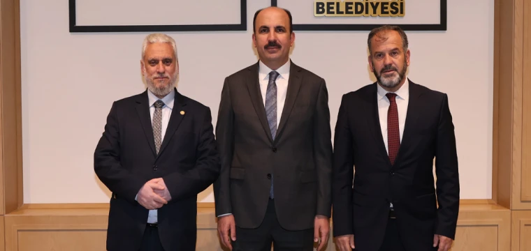 Bulgaristan Müslümanları Başmüftüsü, Başkan Altay'ı ziyaret etti