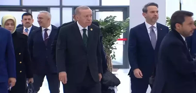 Cumhurbaşkanı Erdoğan BRICS Zirvesi'nde